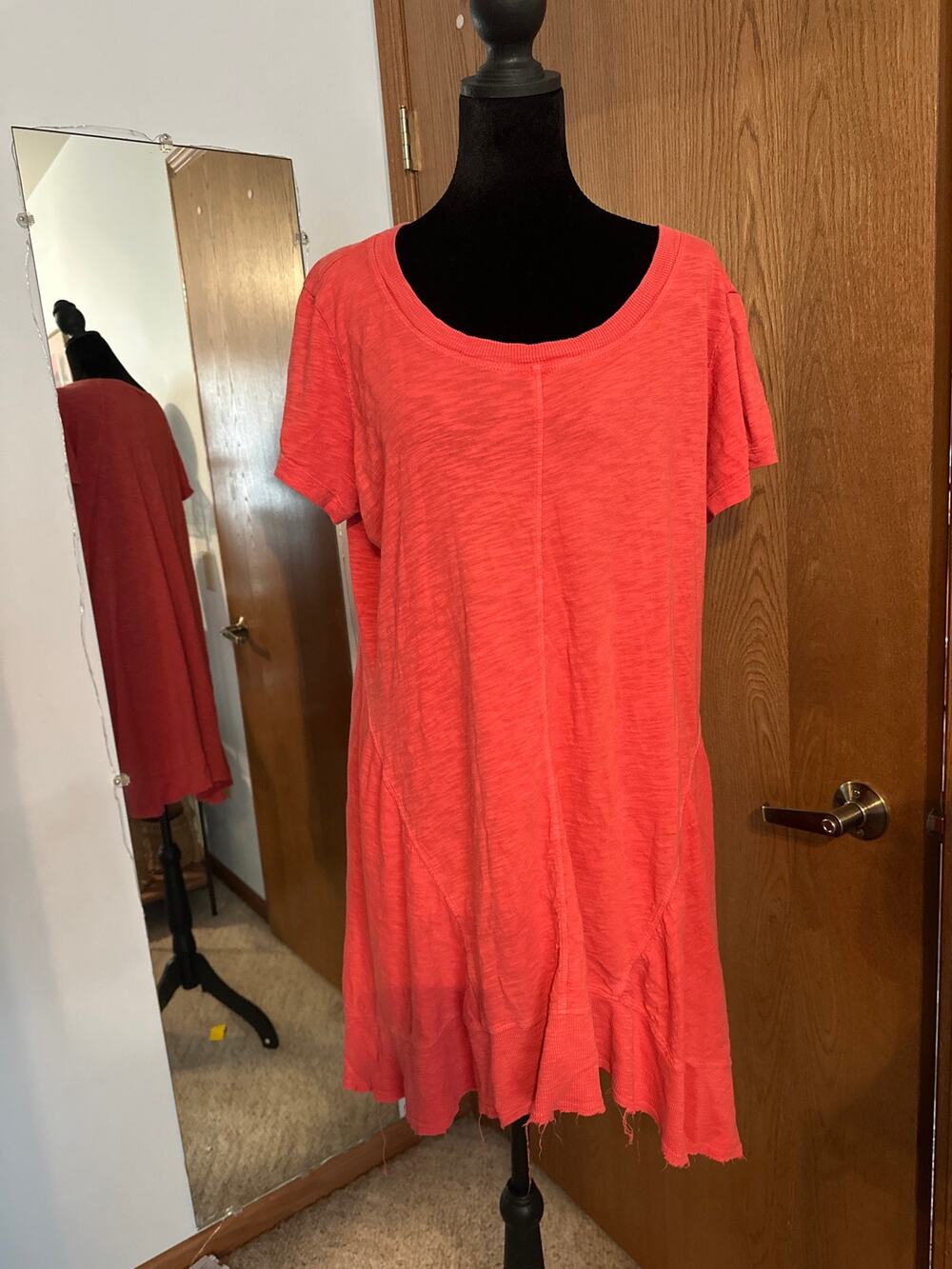 Anthropologie Left of Center Coral Terracotta Asymmetrical Hem Tunic Shirt - L